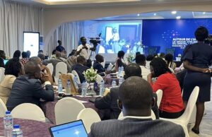 «Autour de l’IA» : Lomé discute numérique et Intelligence Artificielle