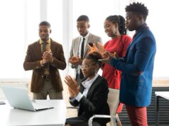 Cynoia, une startup SaaS qui redéfinit la collaboration en Afrique