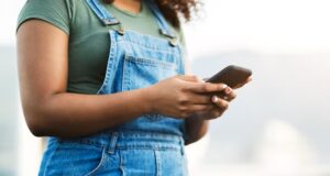 Téléphone : Ce petit geste peut vous sauver des pirates