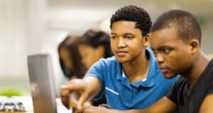 Afrique de l’Est le projet dSkills@EA dope les compétences numériques des jeunes