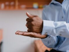 DeafCanTalk : Quand l’IA redonne la parole aux sourds DeafCanTalk Quand l’IA redonne la parole aux sourds