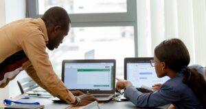 Côte d’Ivoire : 2 projets pour renforcer l'écosystème tech à Bassam