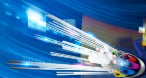 Internet ultra rapide : le Japon franchit la barre du Pétabit par seconde