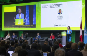 Le SMSI+20 relance le débat sur un numérique plus équitable Le SMSI+20 relance le débat sur un numérique plus équitable