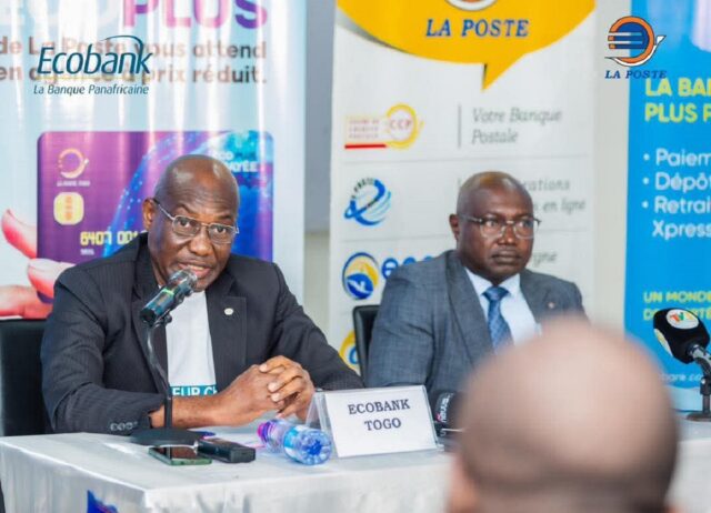 Banque digitale Ecobank Togo et La Poste lancent 2 services