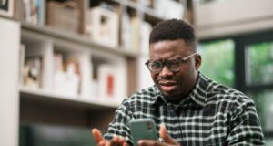 Utiliser WhatsApp en entreprise : une menace pour la cybersécurité ? (1)