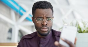 "Ghost taping" : l’arnaque silencieuse par contrôle de votre smartphone