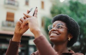 Ecobank Togo adopte le Mobile Banking avec Mixx by Yas Ecobank Togo adopte le Mobile Banking avec Mixx by Yas