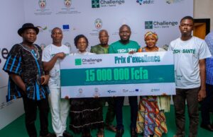 Silina MRS remporte le Challenge Tech Santé et 15 millions FCFA Silina MRS remporte le Challenge Tech Santé et 15 millions FCFA