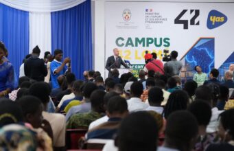 Campus 42 : une manière inédite d’enseigner arrive au Togo Campus 42 une manière inédite d'enseigner arrive au Togo