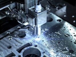 Le Togo prépare six centres technologiques pour les régions