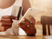 Le Ghana teste les paiements mobiles avec le Nigeria et le Rwanda Le Ghana teste les paiements mobiles avec le Nigeria et le Rwanda