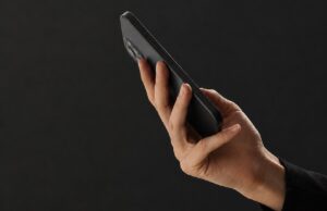 Google : les réponses IA inquiètent les médias français Google : les réponses IA inquiètent les médias français