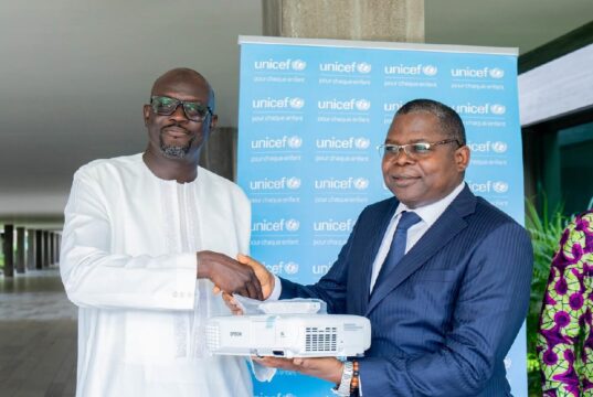 Le Bénin renforce l’éducation par le numérique dans ses collèges Le Bénin renforce l'éducation par le numérique dans ses collèges